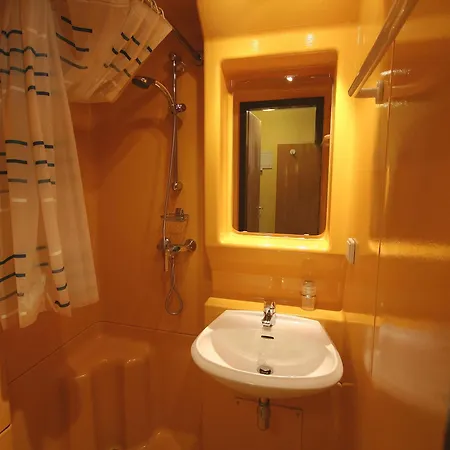 Innsbruck's Stadtappartement 因斯布鲁克